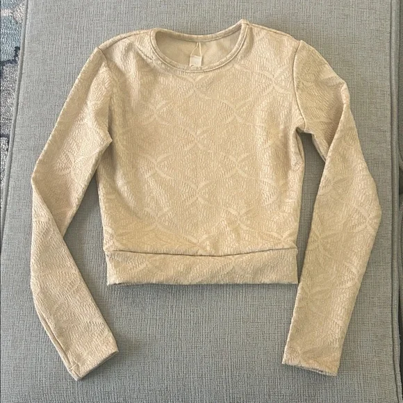 NEW Seea Palomar textured long sleeve rash guard crop swim top in Sandshell - Picture 3 of 7